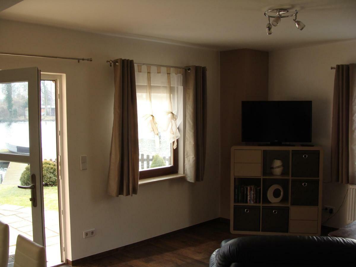 Ferienwohnung Rohrwallinsel Koepenick Берлін Екстер'єр фото