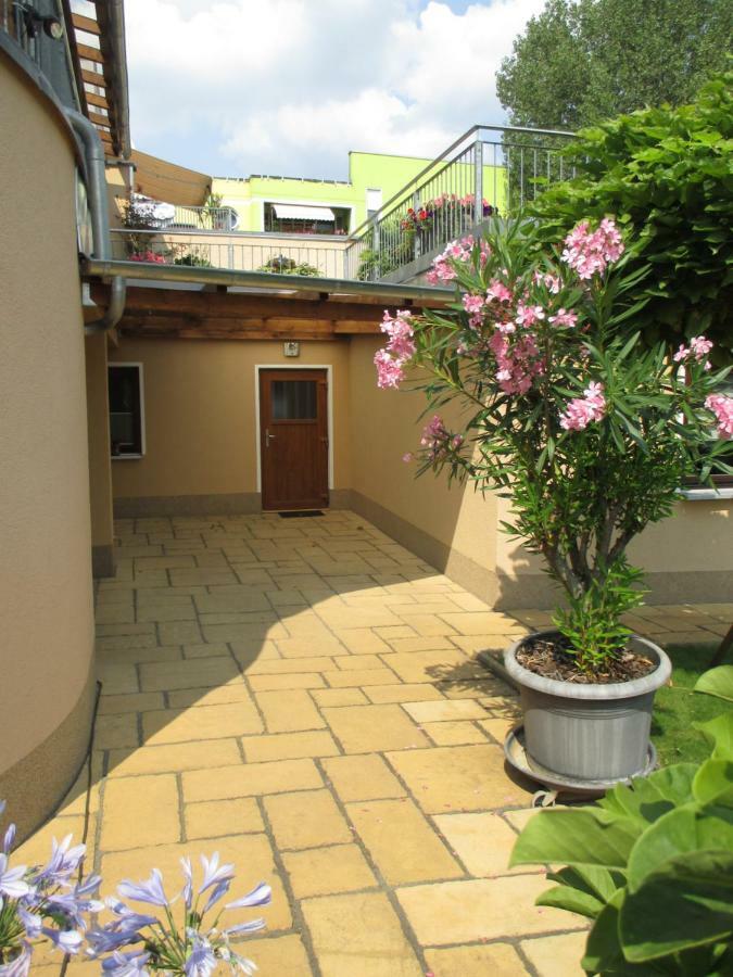 Ferienwohnung Rohrwallinsel Koepenick Берлін Екстер'єр фото